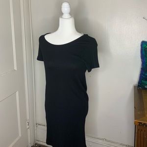 BLACK RIBBED MINI DRESS